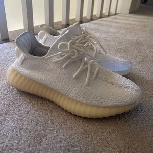 Women’s Yeezy 350 V2 Boost